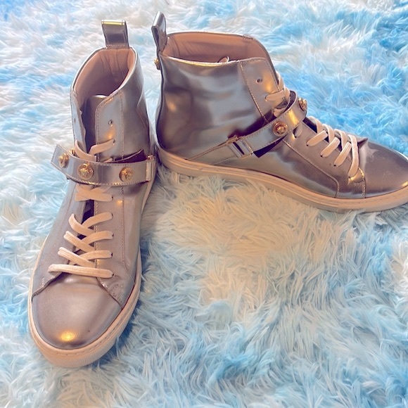 Versace Hightop Sneakers - Picture 4 of 6